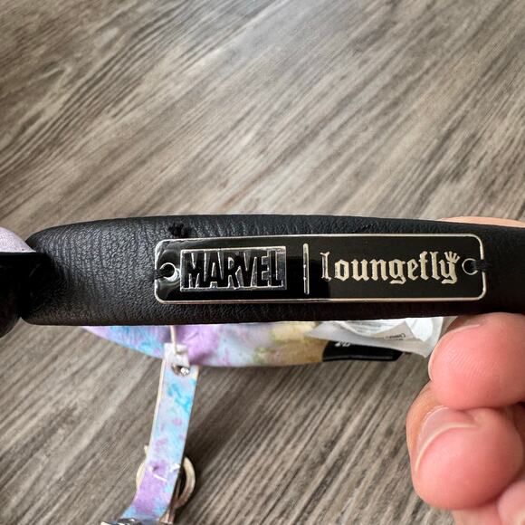 Disney Parks Loungefly Marvel Artist Series Avengers Ears Headband Removable Bow - Picture 3 of 7